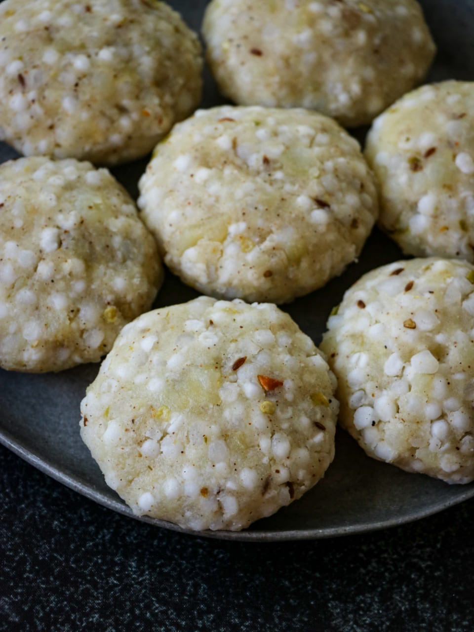 Kaccha Sabudana Vada (1-Piece)